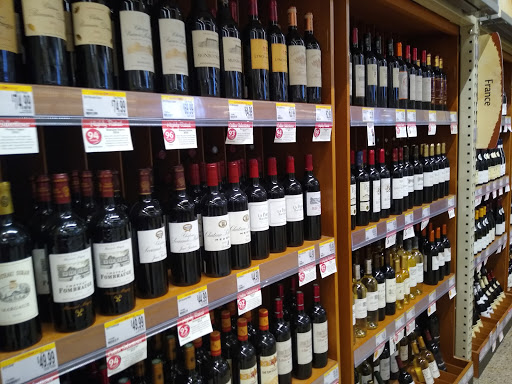 Shopping Mall «Brandywine Square Shopping Center», reviews and photos, Quarry Rd & U.S. 30, Downingtown, PA 19335, USA