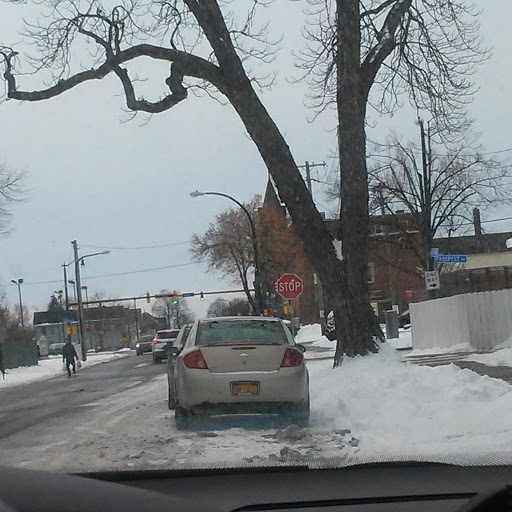 Supermarket «Tops Friendly Markets», reviews and photos, 425 Niagara St, Buffalo, NY 14201, USA