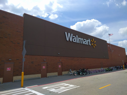 Department Store «Walmart Supercenter», reviews and photos, 2189 75th St, Darien, IL 60561, USA