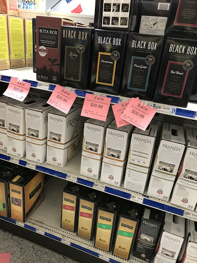 Liquor Store «Montgomery County Liquor & Wine - Cloverly», reviews and photos, 723 Cloverly St, Silver Spring, MD 20905, USA