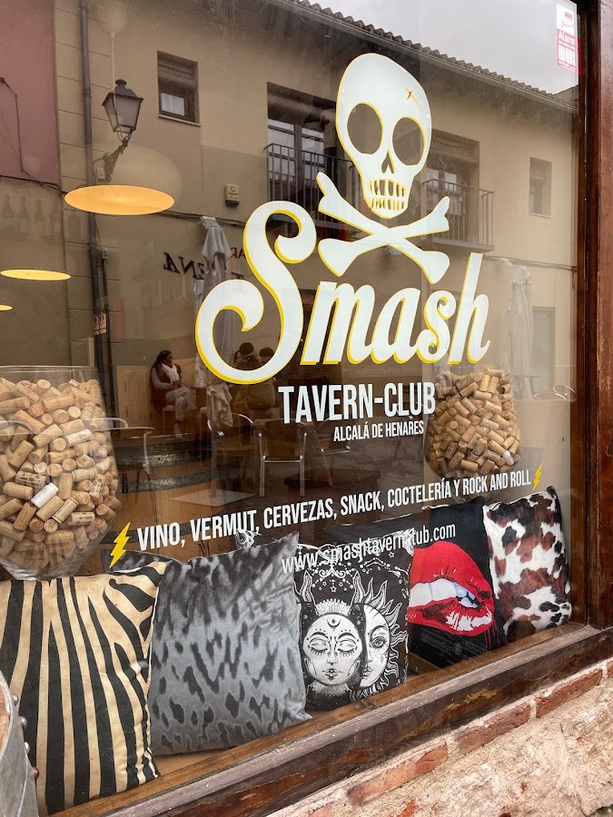 Smash tavern Burger club
