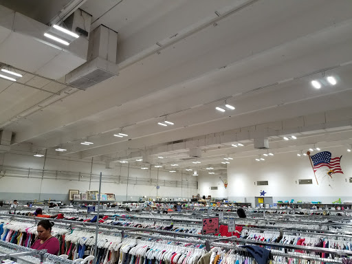 Thrift Store «Indian School Thrift», reviews and photos, 2740 W Indian School Rd, Phoenix, AZ 85017, USA