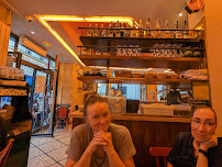 Atmosphère du Restaurant français Le Laffitte à Paris - n°1