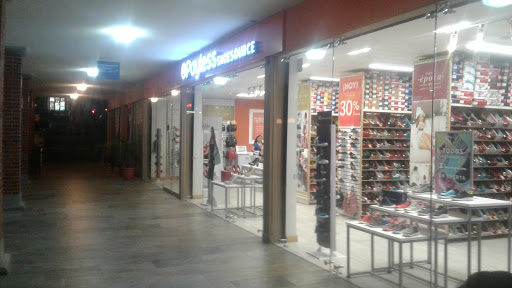 PAYLESS ShoeSource