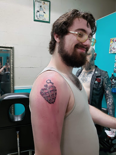 Tattoo Shop «Art Accent Tattoo», reviews and photos, 1316 Hogansville Rd, LaGrange, GA 30241, USA