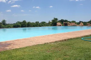 Eka Tembe Town Pool image