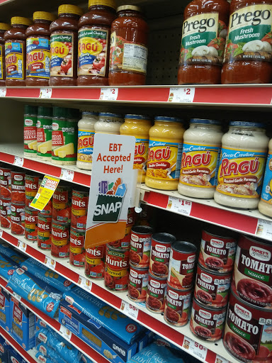 Dollar Store «FAMILY DOLLAR», reviews and photos, 104 N Lincoln Way, Galt, CA 95632, USA