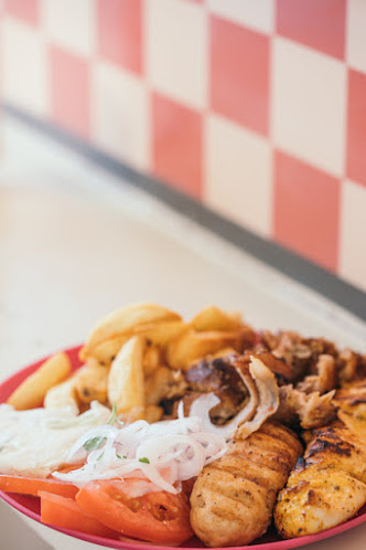 Λεωφ. Δημοκρατίας 327, Αλεξανδρούπολη 681 00