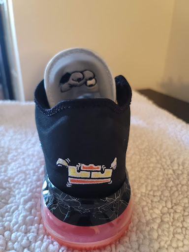 Sporting Goods Store «Nike Factory Store», reviews and photos, 5050 Factory Shops Blvd #905, Castle Rock, CO 80108, USA