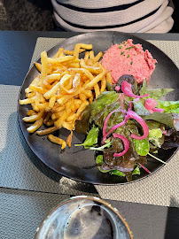 Steak tartare du L'Etude - Restaurant avec Terrasse et vue sur le port à Dunkerque - n°5