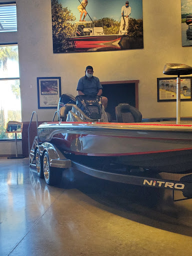 Sporting Goods Store «Bass Pro Shops», reviews and photos, 10501 Palm River Rd, Tampa, FL 33619, USA