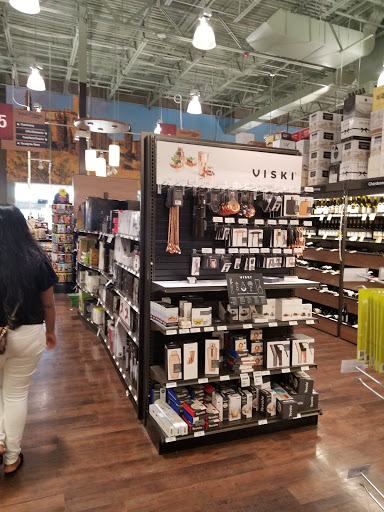 Wine Store «Total Wine & More», reviews and photos, 11 Mystic View Rd, Everett, MA 02149, USA