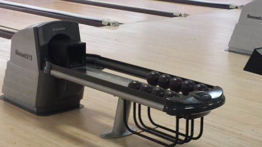 Bowling Alley «Academy Lanes», reviews and photos, 725 S Main St, Haverhill, MA 01835, USA