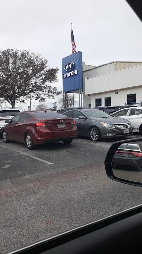 Hyundai Dealer «Red McCombs Hyundai Northwest», reviews and photos, 13663 Interstate 10 Frontage Rd, San Antonio, TX 78249, USA