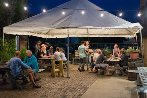 Brewery «The Livery», reviews and photos, 190 5th St, Benton Harbor, MI 49022, USA