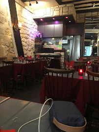 Atmosphère du Restaurant de spécialités perses Colbeh à Paris - n°8