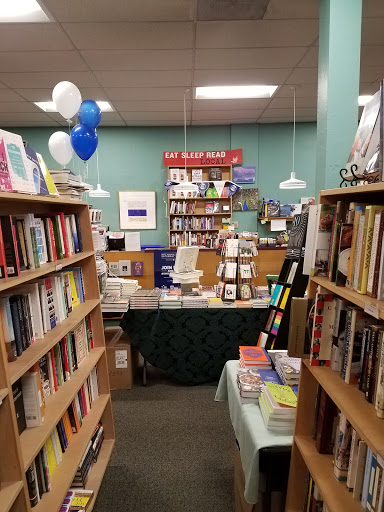 Book Store «Broadway Books», reviews and photos, 1714 NE Broadway St, Portland, OR 97232, USA