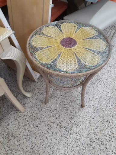 Thrift Store «Community Family Thrift Store», reviews and photos, 901 E 10th Ave, Hialeah, FL 33010, USA