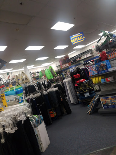 Sporting Goods Store «Big 5 Sporting Goods - Placerville», reviews and photos, 284 Placerville Dr, Placerville, CA 95667, USA