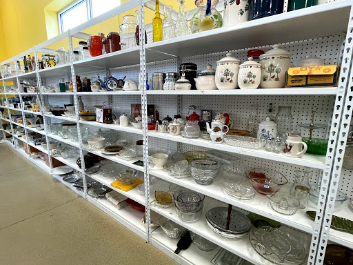 Thrift Store «Goodwill - Hutchinson», reviews and photos