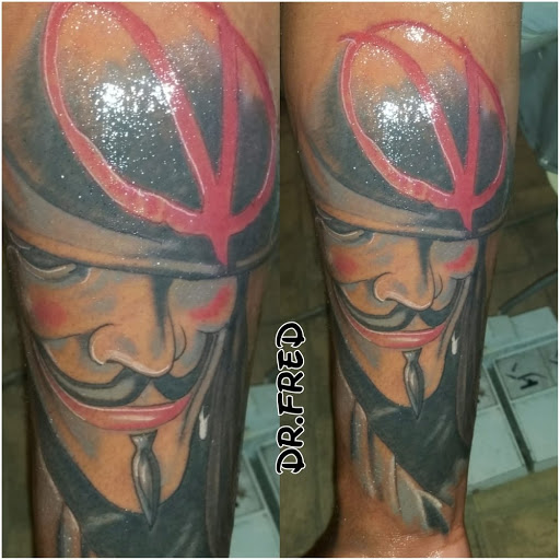 Tattoo Shop «In Living Colors Tattoo LLC», reviews and photos, 4818 Redan Rd, Stone Mountain, GA 30088, USA