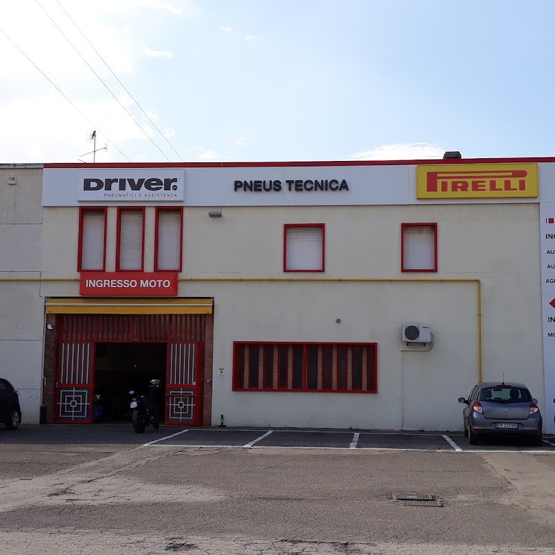 PNEUS TECNICA SRL - Driver Center Pirelli