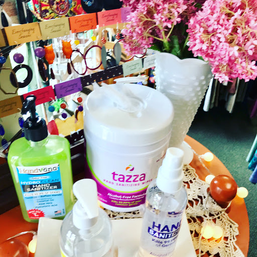 Boutique «Everchanging Seasons Consignment Boutique», reviews and photos, 710 Forest Ave, Portland, ME 04103, USA