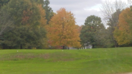 Golf Course «Walnut Run Golf Course», reviews and photos, 601 E Main St, Cortland, OH 44410, USA