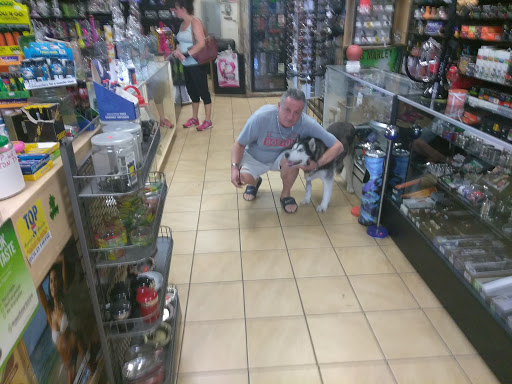 Tobacco Shop «Crystal Smoke Shop», reviews and photos, 602 W Union Hills Dr, Phoenix, AZ 85027, USA