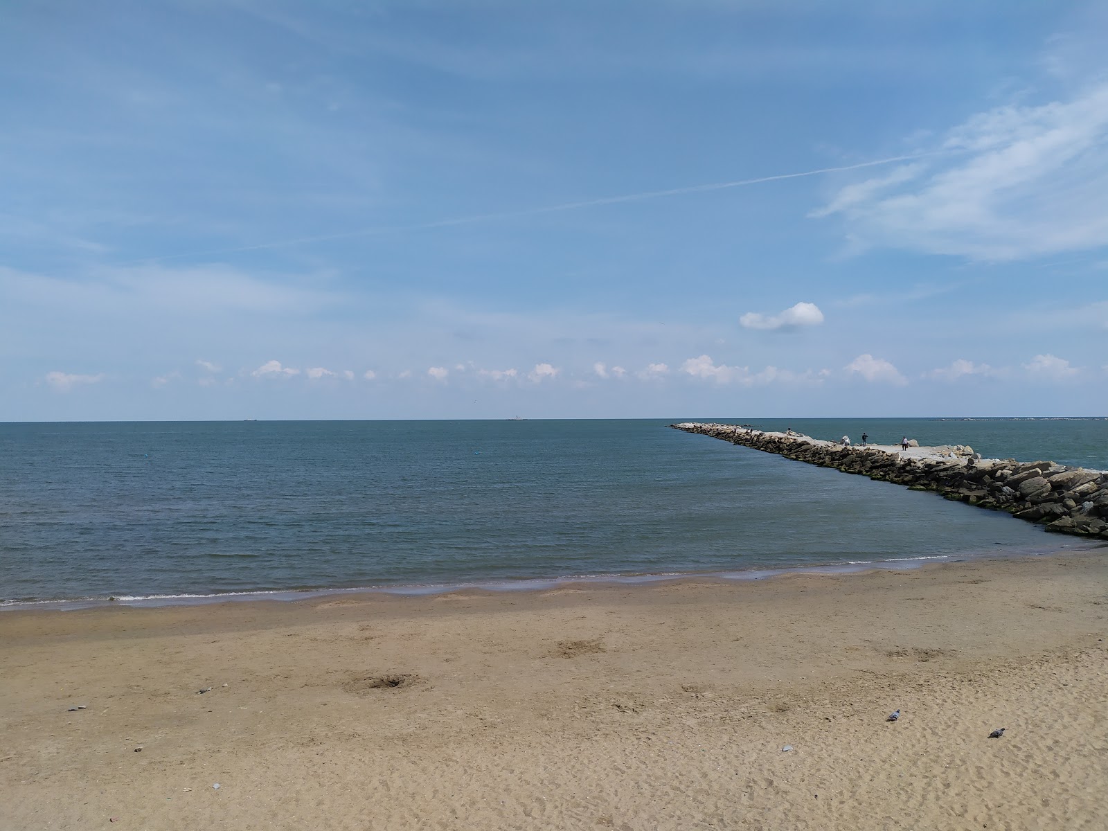 Photo de Berezka Beach protégé par des falaises