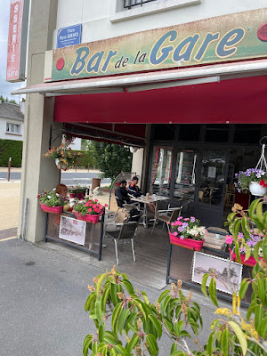 Le Bar de la Gare à Lisieux