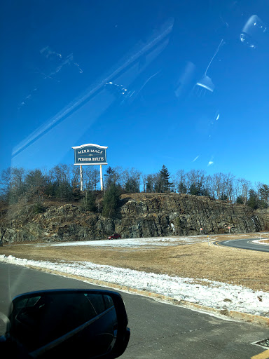 Fashion Accessories Store «Michael Kors», reviews and photos, 80 Premium Outlets Blvd Suite 323, Merrimack, NH 03054, USA