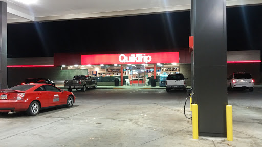 Gas Station «QuikTrip», reviews and photos, 4865 Old Hwy 5, Woodstock, GA 30188, USA