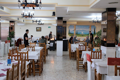 Restaurante el Tablón - C. Juan Latino, 10, 29190 Málaga, Spain