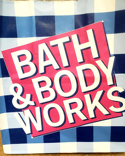 Beauty Supply Store «Bath & Body Works», reviews and photos, 123 4 Seasons Town Center Ent, Greensboro, NC 27427, USA