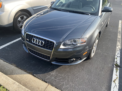 Auto Body Shop «Johnson Auto Body Repair», reviews and photos, 2004 Old Mountain Creek Rd, Greenville, SC 29609, USA