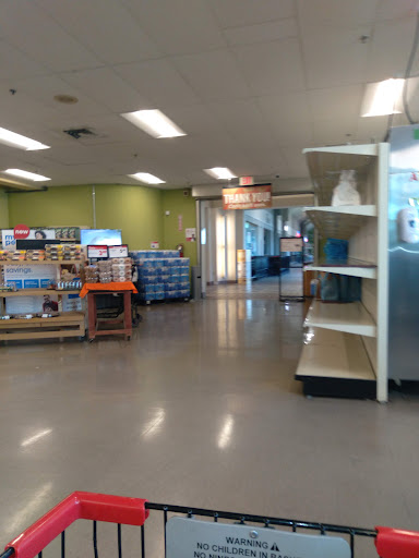 Supermarket «Giant Eagle Supermarket», reviews and photos, 1800 W State St, Alliance, OH 44601, USA