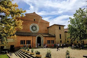 Chiaravalle Abbey, Fiastra image