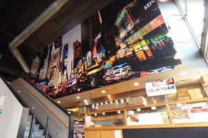 Times Square Kitchen image