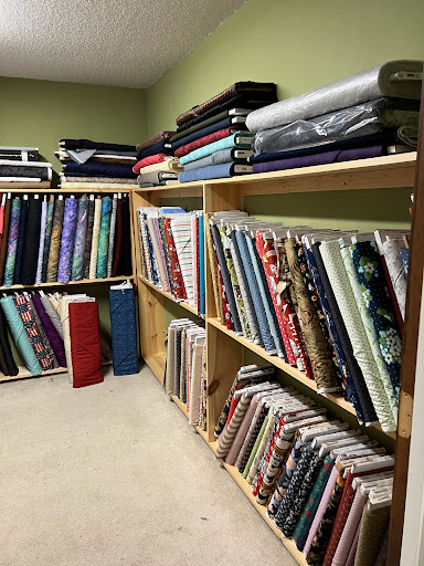 Fabric Store «Cuts & Bolts Fabrics», reviews and photos, 24 Washington St, Chillicothe, MO 64601, USA