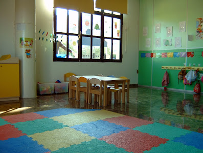 Escuela Infantil Fabulinus Ribalta Carrer de Catalunya, 3, 12004 Castellón de la Plana, Castellón, España