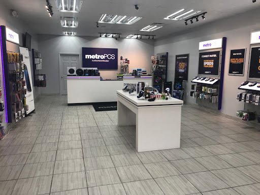 Cell Phone Store «MetroPCS Authorized Dealer», reviews and photos, 18316 Allen Rd, Melvindale, MI 48122, USA