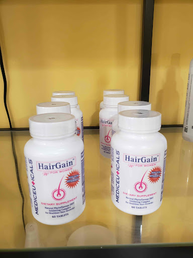 Hair Salon «Villalona Hair Salon», reviews and photos, 485 Hamilton St, Somerset, NJ 08873, USA