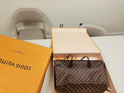 Pawn Shop «Mega Pawn & Jewelry», reviews and photos, 4006 W Vine St, Kissimmee, FL 34741, USA