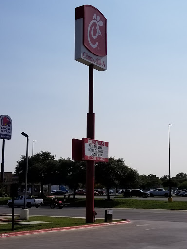 Fast Food Restaurant «Chick-fil-A», reviews and photos, 1031 S Walnut Ave, New Braunfels, TX 78130, USA