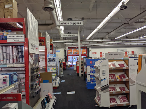 Office Supply Store «Staples», reviews and photos, 2052 S Bundy Dr, West Los Angeles, CA 90025, USA