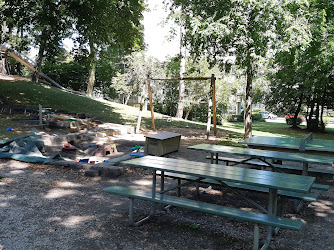 Bürenpark mit Spielplatz