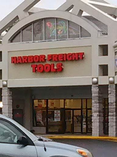 Hardware Store «Harbor Freight Tools», reviews and photos, 35 Talcottville Rd STE 14, Vernon, CT 06066, USA