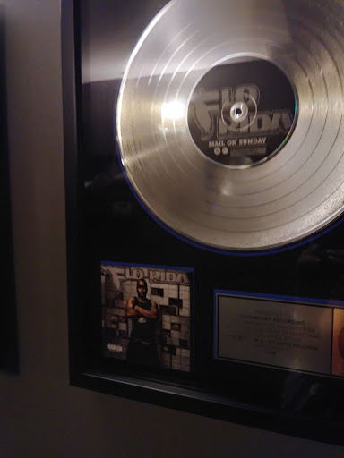 Paramount Recording Studio image