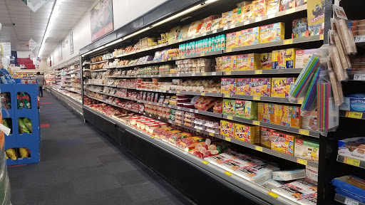 Supermarket «Food King», reviews and photos, 100 E Colonial Pkwy, Devine, TX 78016, USA